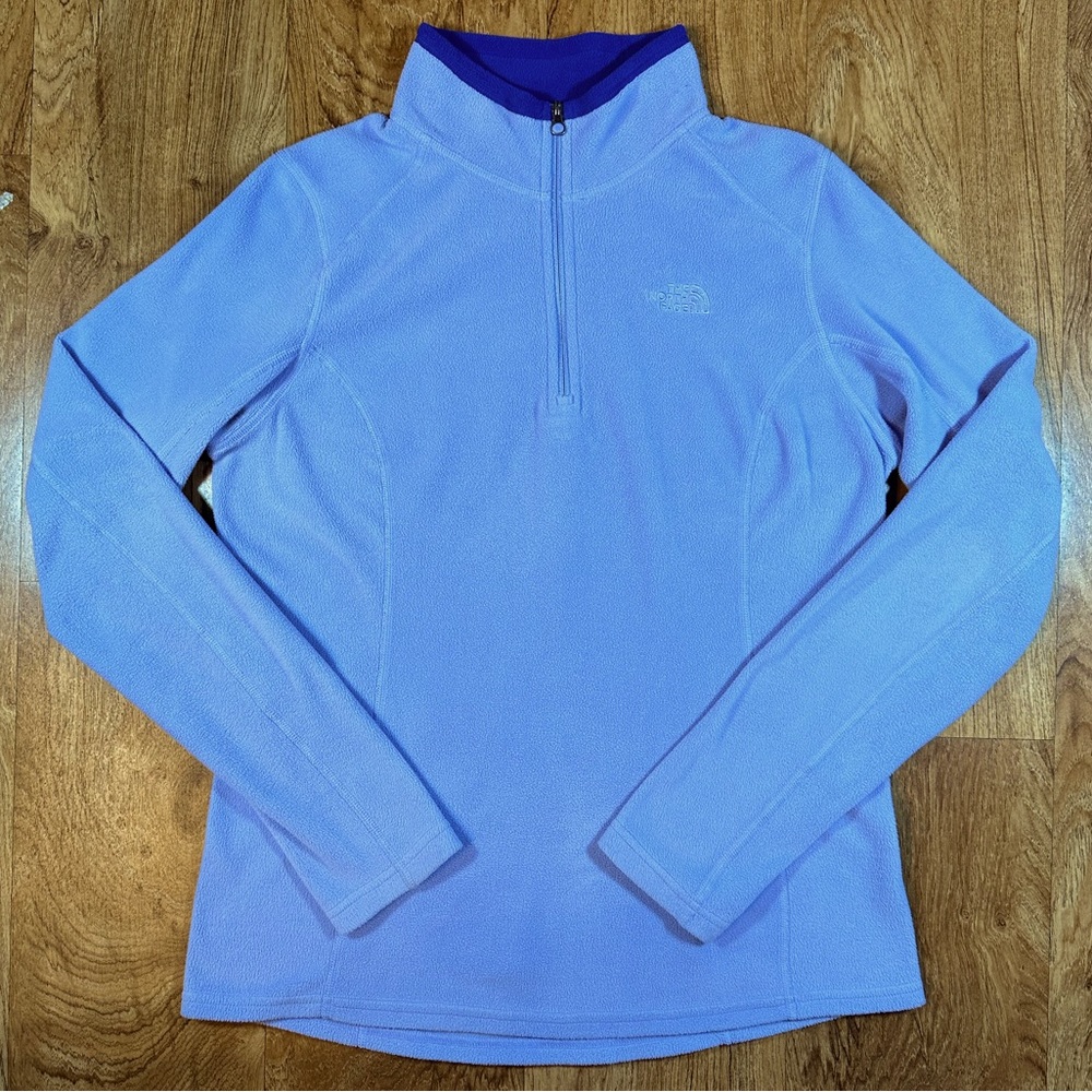 Women’s The North Face Glacier 1/4 Zip Size Medium in Lavendula Purple Laverder
